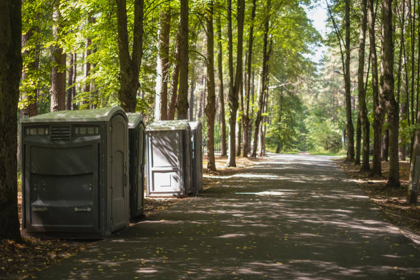 Portable Toilet Options We Offer in Highgrove, CA